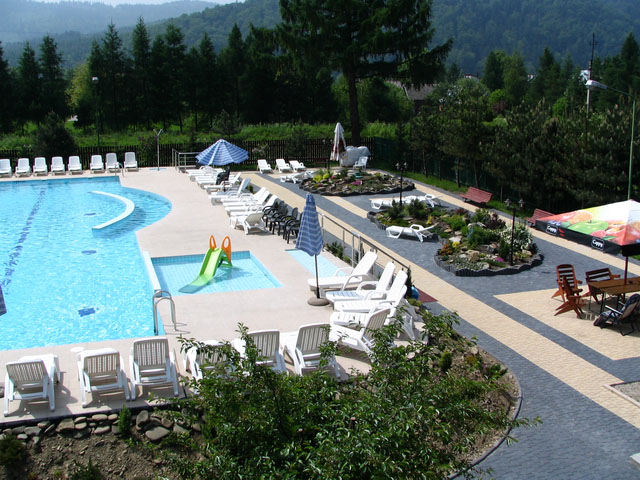 pensjonat z basenem w górach